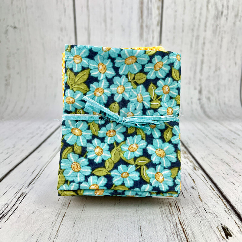 Fat Quarter Bundle - Blue Garden