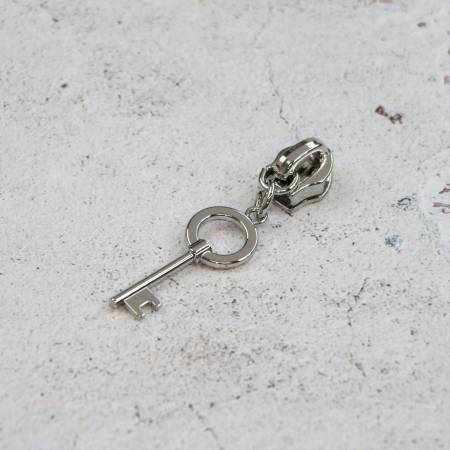 Four - Key Zipper Pulls Size 5 Silver